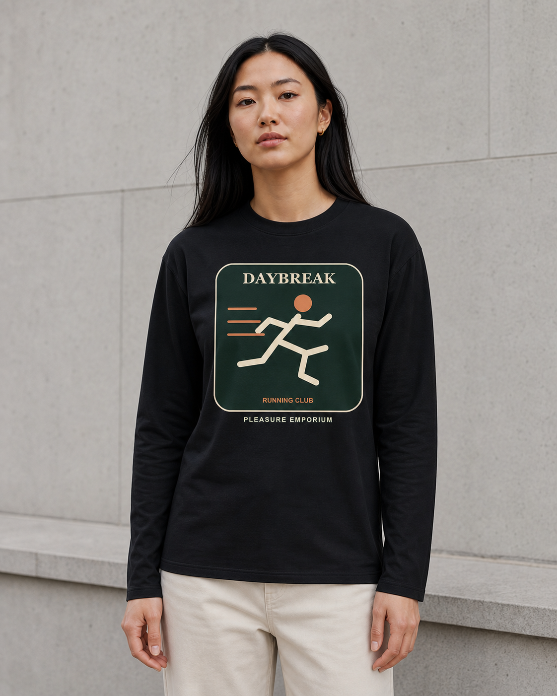 Daybreak Running Organic Long Sleeve Tee in Black — model visualisation