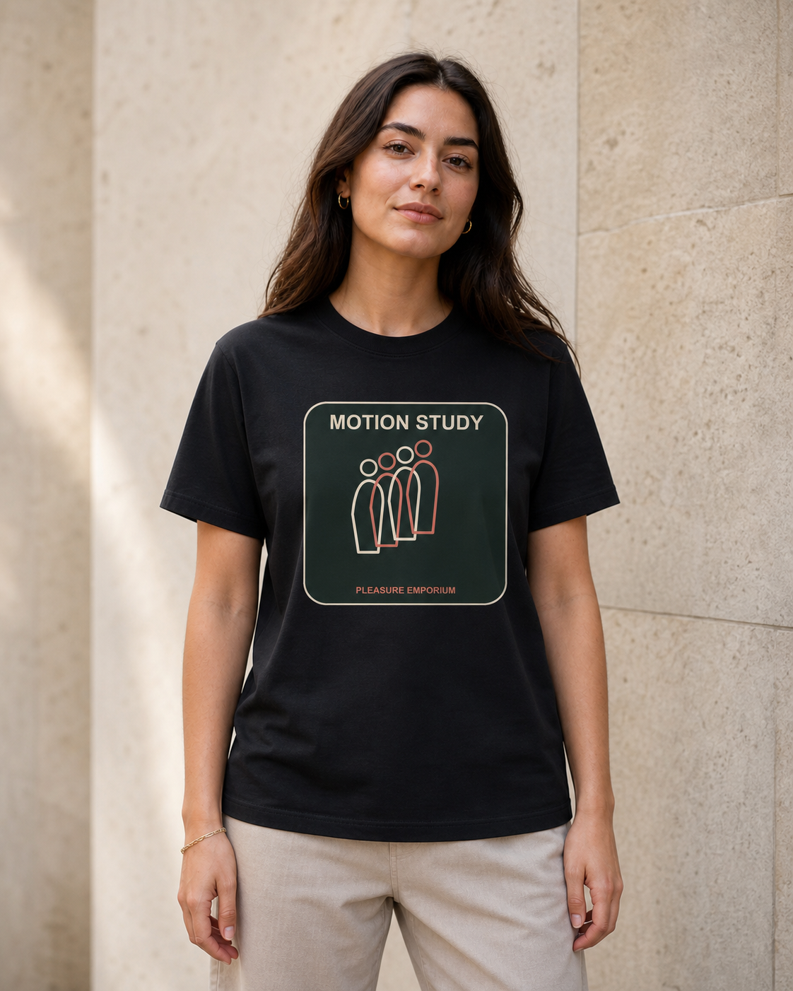 Motion Study Organic T-Shirt in Black — model visualisation