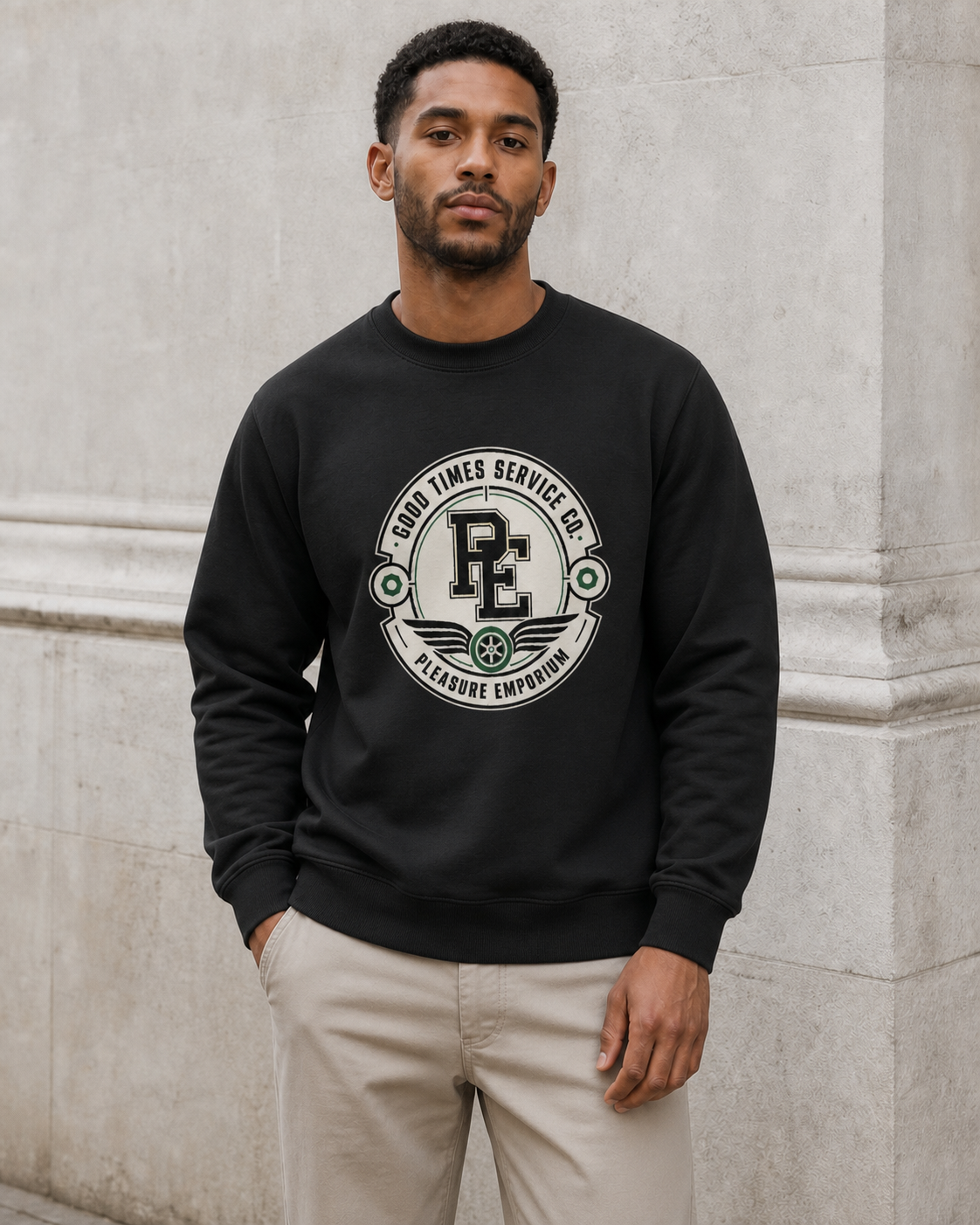 Service Co. Heavyweight Sweatshirt in Deep Black — model visualisation